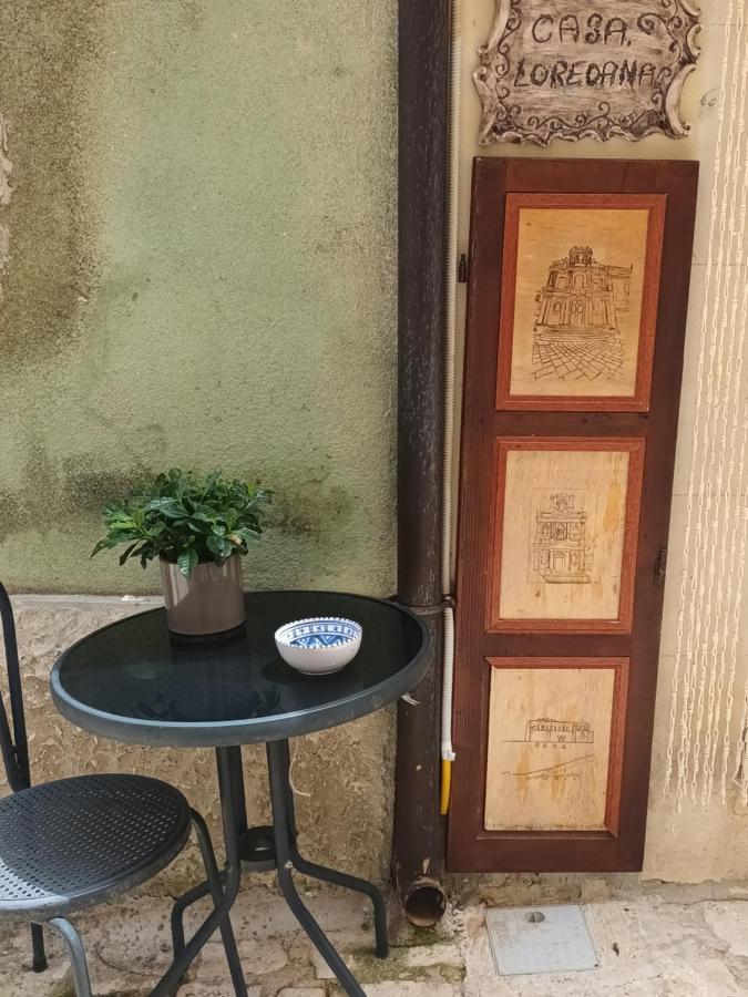 Casa Loredana Шиклі Екстер'єр фото