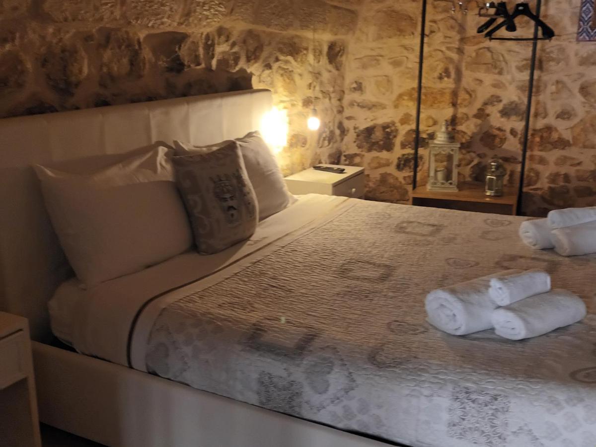 Casa Loredana Шиклі Екстер'єр фото